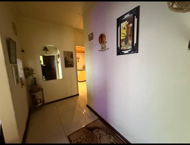 3 BEDROOM HOUSE FOR SALE IN BONANNE